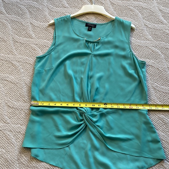 **2 for 20**Thalia Sodi Light Green Sleeveless
Blouse with Silver Metal Accent - Picture 11 of 13